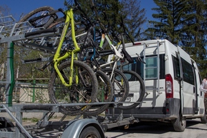 mountain bike transport trailer
